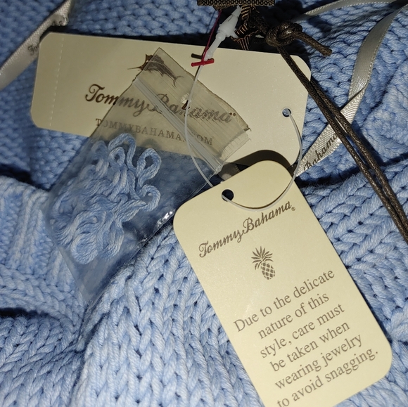 Tommy Bahama Sea Glass Cable Knit Sweater Sz.L powder blue NWT - Picture 6 of 9